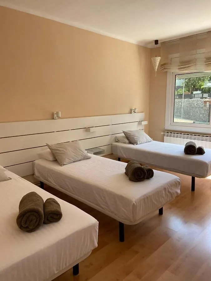 Towanda House Villa Sant Just Desvern 0*,  Spain